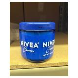 nivea cream 13.5oz seal is pulled up but looks