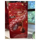 LINDT'S lindor milk chocolate truffles 5.1oz