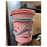 3 HELLO KITTY buckets