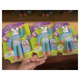 3 stretchable bunnies with candy inside