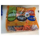 hersheys assortment bag 30pc exp 5/26