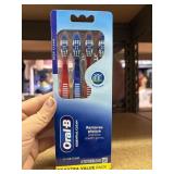 oral B  set of 4 toothbrushes deep clean