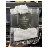scarf & hat set, gray charlotte daniel