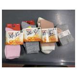 3 pr womens thermal lined socks & 1 pr adult sock