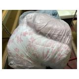 king comforter and sheet set pink floral.beauifull