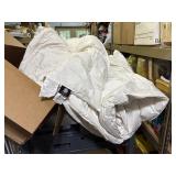 down feather 104' x96' king comforter white