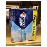 3 pk crest 3D white toothpaste 3.3oz@ exp 2/28