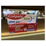 2 colgate toothpaste 3.3oz@ exp 2027