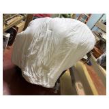 white queen comforter