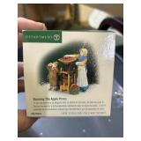 dept 56 Running the apple press New England villag
