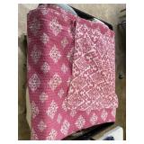 pink/white quilt 72'x80' twin
