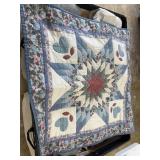 blue floral wall quilt hand quilted 34'x34'