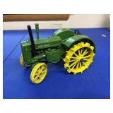 JOHN DEERE D , ERTL, steel wheel 1/16 tractor