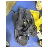 boys blue strap sandals, size 4 dusty from