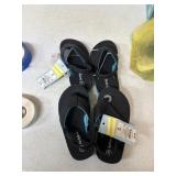 2pr boys size 7/8 flip flops cat n jack dusty from