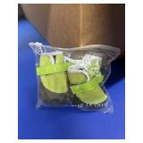 9 pks dog booties size 4 - Set of 4 per pack