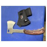 BROWNING RMEF hatchet with beltlooped cover