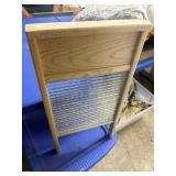 glass washboard,