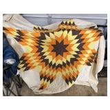 star burst hand quilted queen 72' x 80'