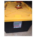 Storage tote