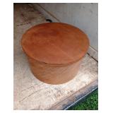 Wood hat box
