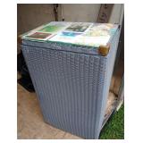 Wicker storage hamper