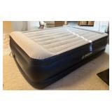 Air Mattress & Misc. Linens & Towels