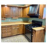 Starting Bid $135K - 110 E 1st St, Woodville OH 43469