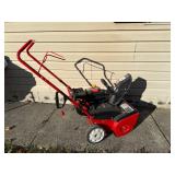 Troy-Bilt Squall 2100 Snow Blower