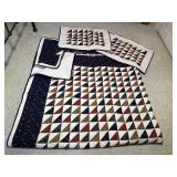 Triangle Quilt Set