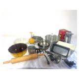 Vintage Kitchenware Collecti