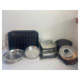 Assorted Baking Pans