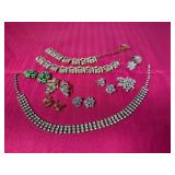 Assorted Vintage Jewelry