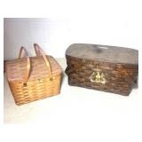 Vintage Picnic Baskets