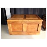 Primitive Carpenter Box