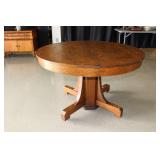 Antique Mission Oak Round Pedestal Table