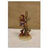 Vintage M.I. Hummel Goebel Figurine