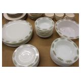29pc. Anchor Hocking Dishes