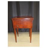 Sewing Machine with Table