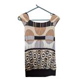 Brown and Black Circle Shirt Nueva Size 4 (C)