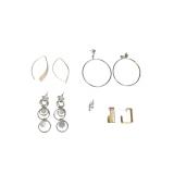 Lot of 5 Mixed Earrings Modern & Classic Style (J)