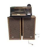 Electronic Lot - Speakers/8 Tracker/Record Player