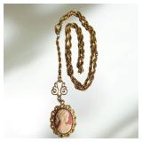 Vintage Lady Cameo Gold necklace