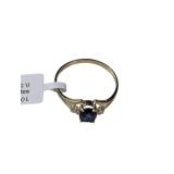10 kt Yellow Gold Blue Sapphire & Diamond Ring