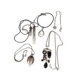 Lot of 5 Fashion Necklaces (J)