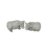 Vintage Ceramic Cow Salt & Pepper Shakers (K)