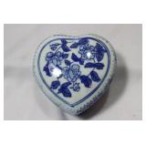 A Heart Shape Trinket Box