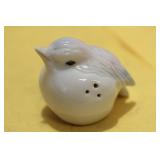 A Single Bird Form Shaker