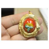 Enamel Sneak Form Locket
