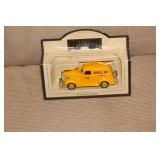 Cast Iron Small Toy Car/Truck